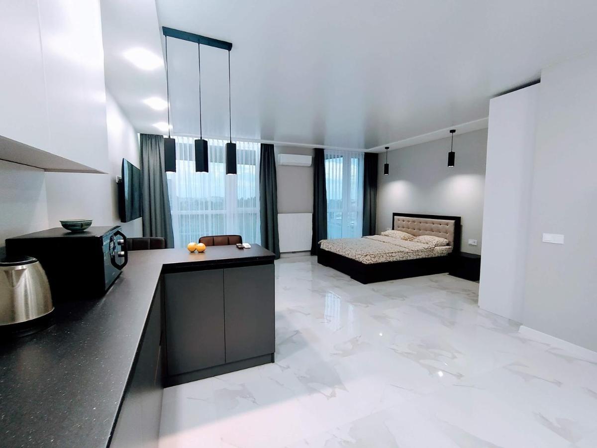 Vip Near Center Apartment *