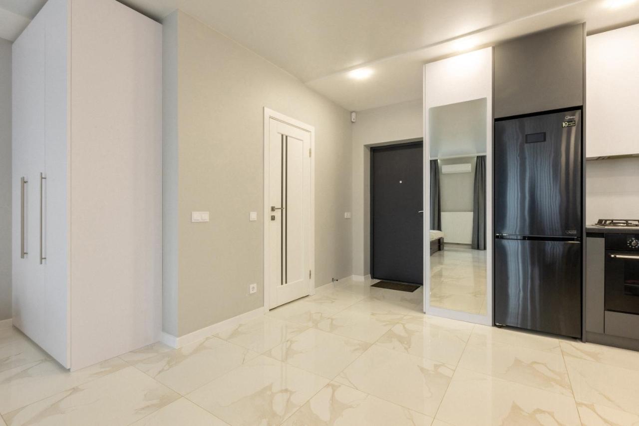 Vip Near Center Apartment
